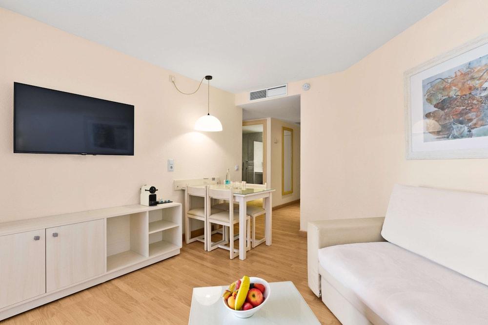 Viva Sunrise Aparthotel Port de Alcudia  Exterior photo