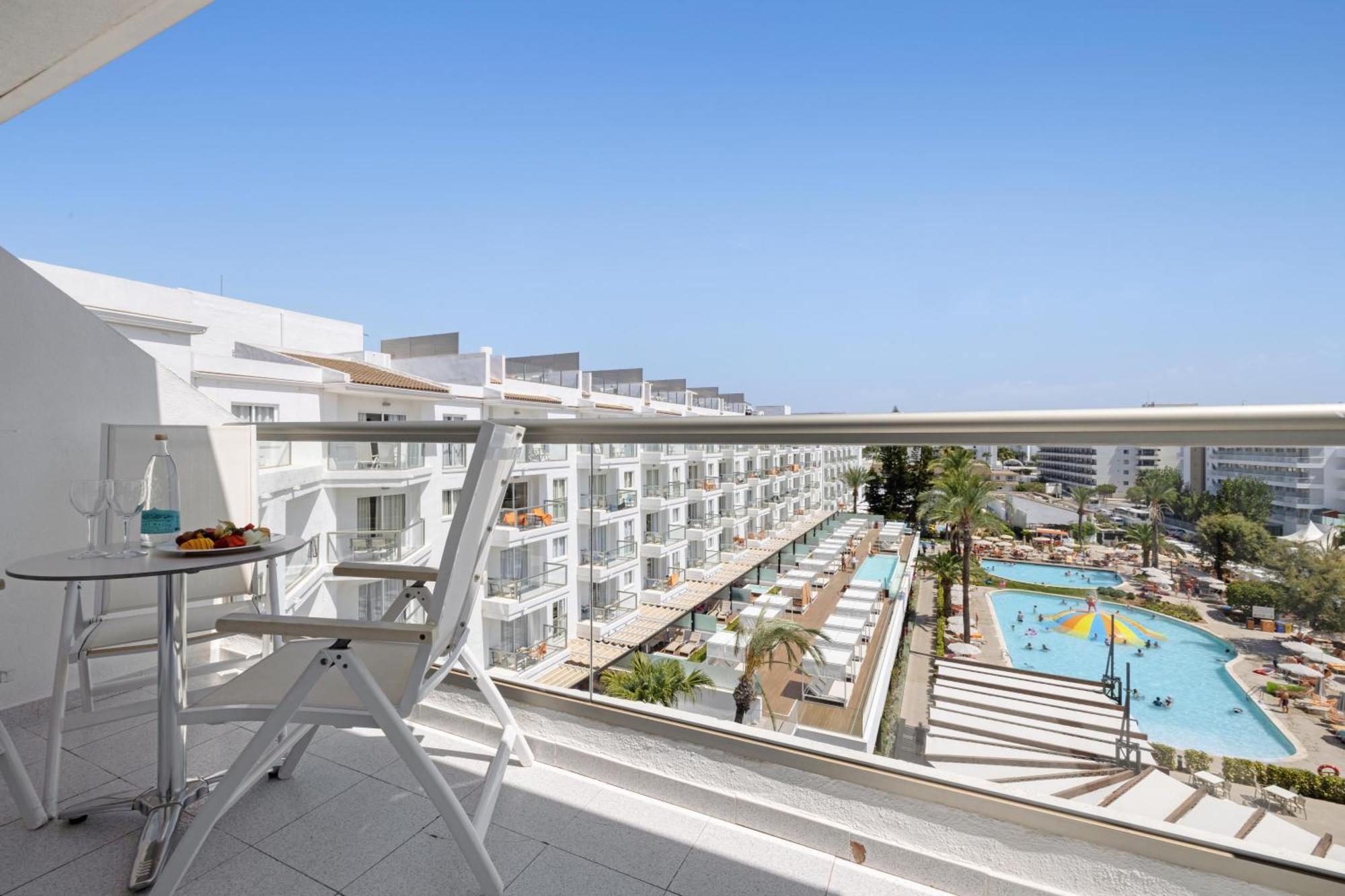 Viva Sunrise Aparthotel Port de Alcudia  Exterior photo